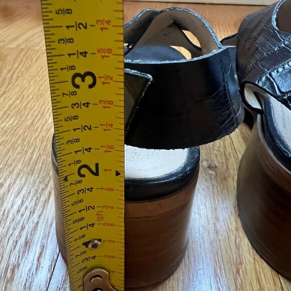 Minelli Block Heel Sandals Size 36 Black Crocodile Leather Cross Strap Peep Toe - Picture 3 of 8